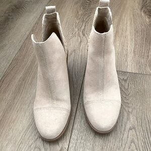 Toms Women's Beige Ankle Booties